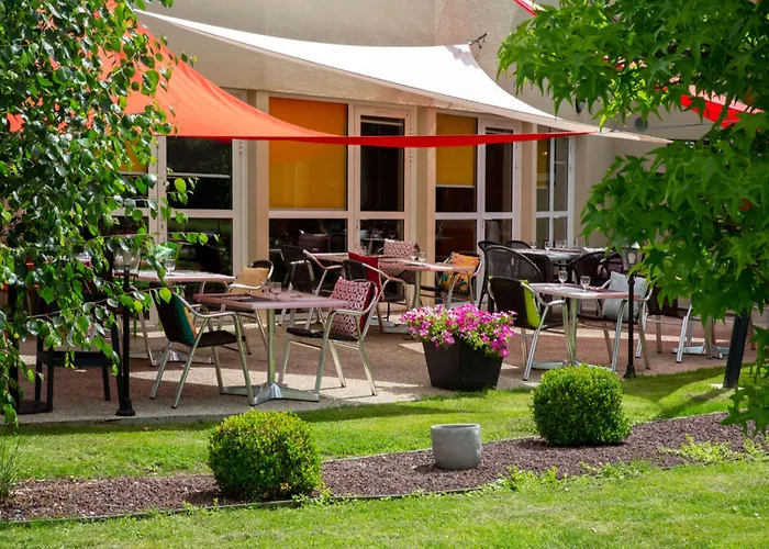 BEST WESTERN La Porte des Châteaux